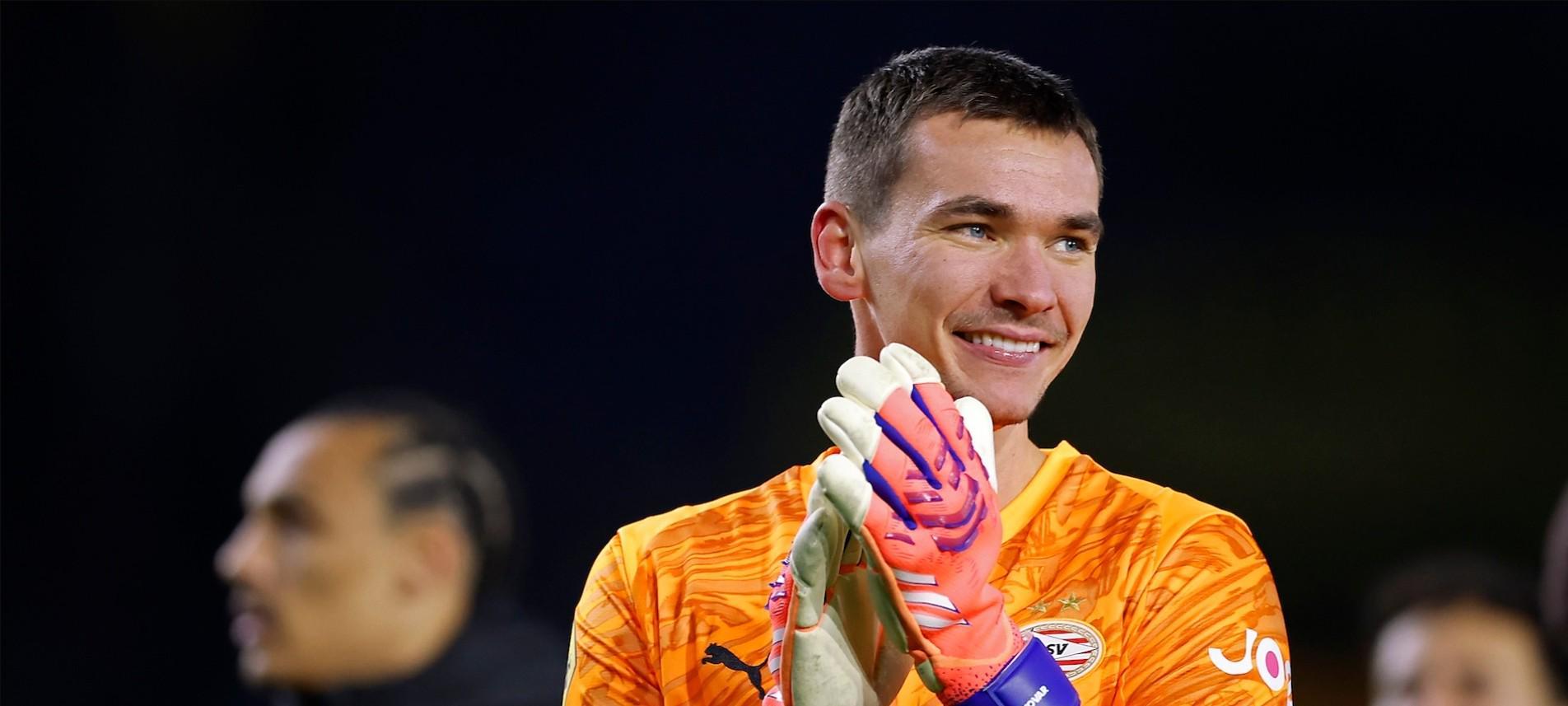 埃因霍温官方:已从药厂买断门将科瓦日,与其签约四年半