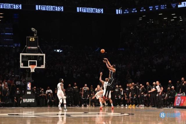 开云体育下载-皮蓬杜兰特隔空互喷 说他不如詹姆斯 KD真的急了